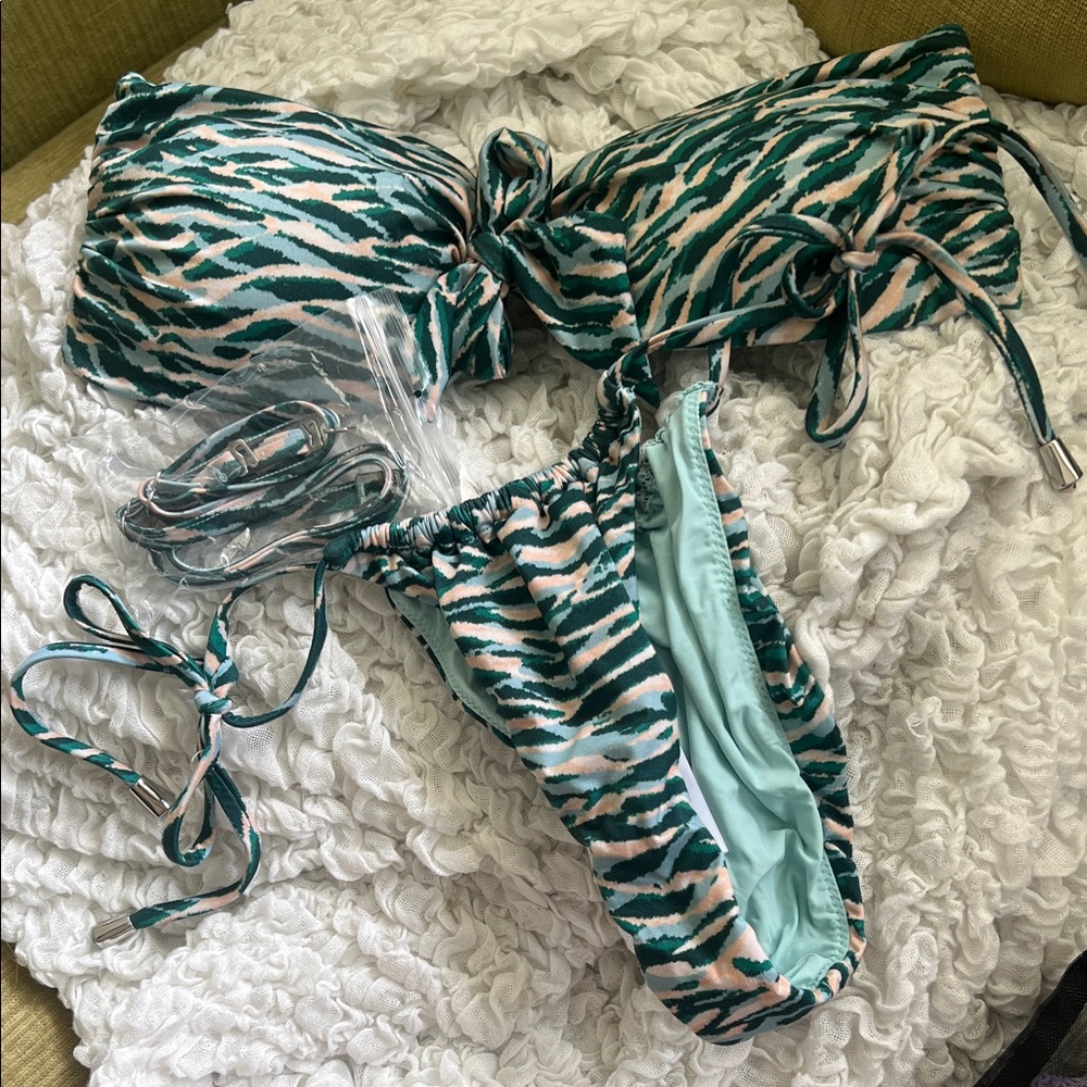 Seafolly Green and White Zebra Print Bandeau